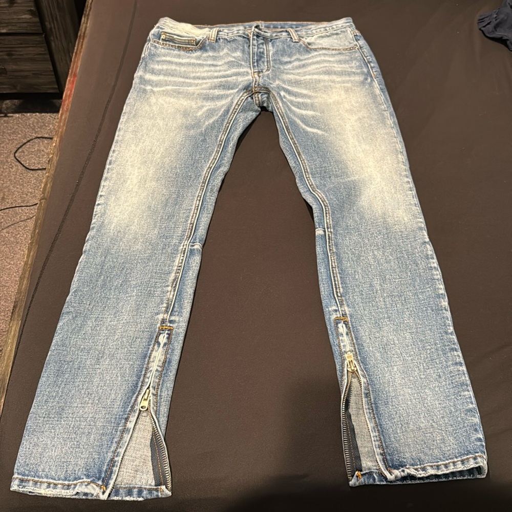 MNML jeans size 36x32